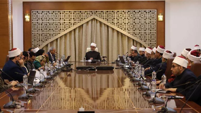 دار الإفتاء المصرية تُناقش أثر مرض الزهايمر على الفتوى في جلسة علمية موسعة