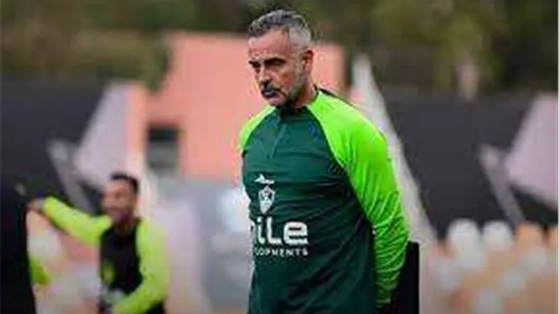 ناقد رياضي يوضح سبب ترك أحمد مجدي وجوميز الزمالك في هذا التوقيت