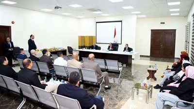 وزير الخارجية يلتقي ممثلي الجالية المصرية في العقبة ويؤكد دعم الدولة للمصريين بالخارج