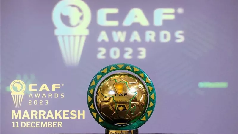 النيجيري أديمولا لوكمان يتوج بجائزة أفضل لاعب إفريقي لعام 2024