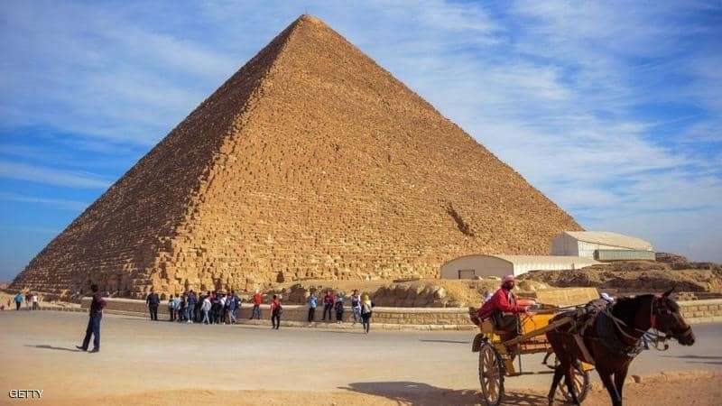 الأهرامات