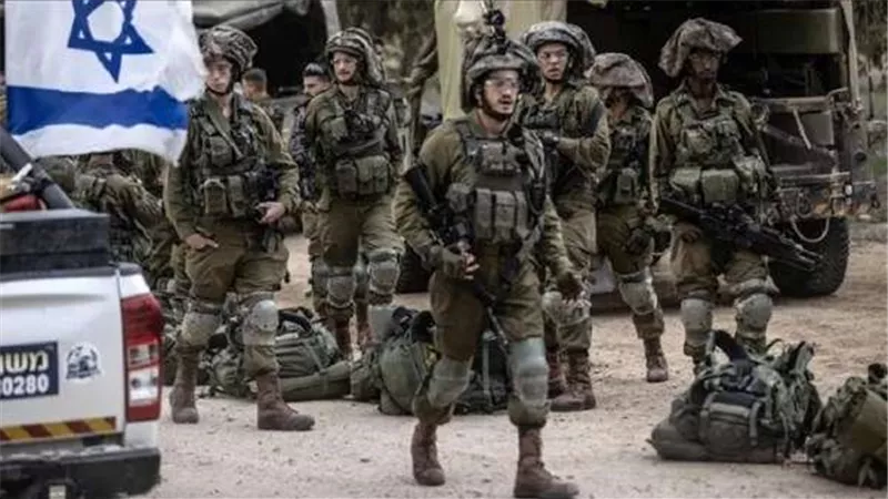الاحتلال يوسّع عملياته العسكرية في غزة ويحث السكان على مغادرة منازلهم