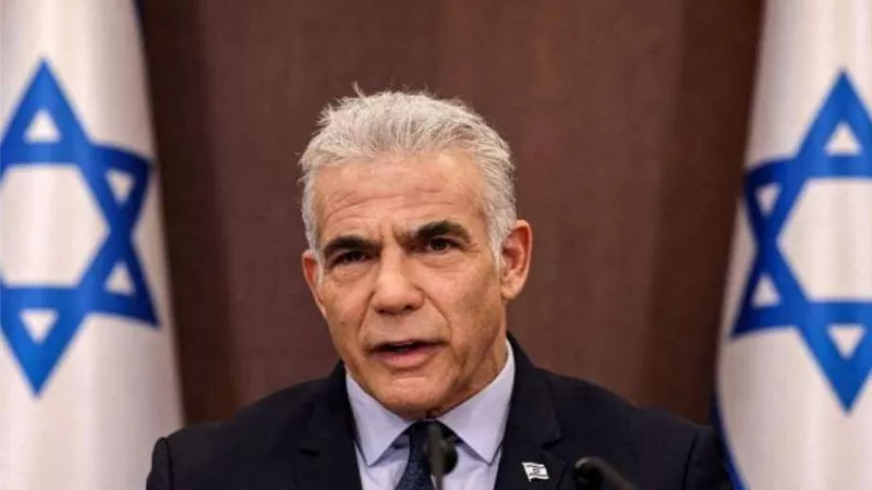 لابيد: نتنياهو لا يرغب في اتفاق بشأن غزة