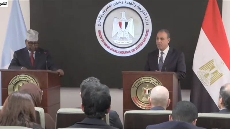 وزير الخارجية: توجيهات من الرئيس المصري بتعزيز العلاقات الثنائية مع الصومال