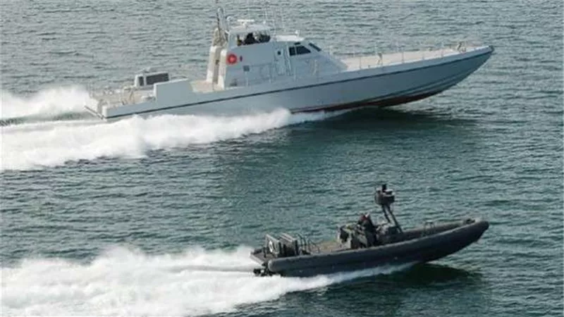 وزارة الداخلية بالبحرين تُعلن عن حادث تصادم قاربين بالمنطقة الغربية