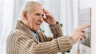 دراسة طبية: استخدام كبار السن للمضادات الحيوية لا يزيد من خطر الإصابة بالخرف