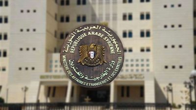 سفارة سوريا بالقاهرة تخصص تذاكر سفر مجانية للراغبين بالعودة إلى دمشق