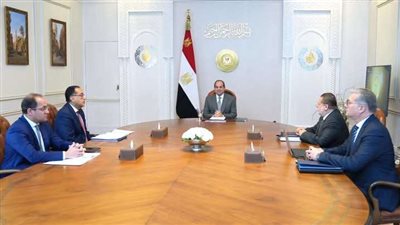 الرئيس السيسي يجتمع مع مدبولي ووزير البترول لتلبية احتياجات الدولة من المنتجات البترولية