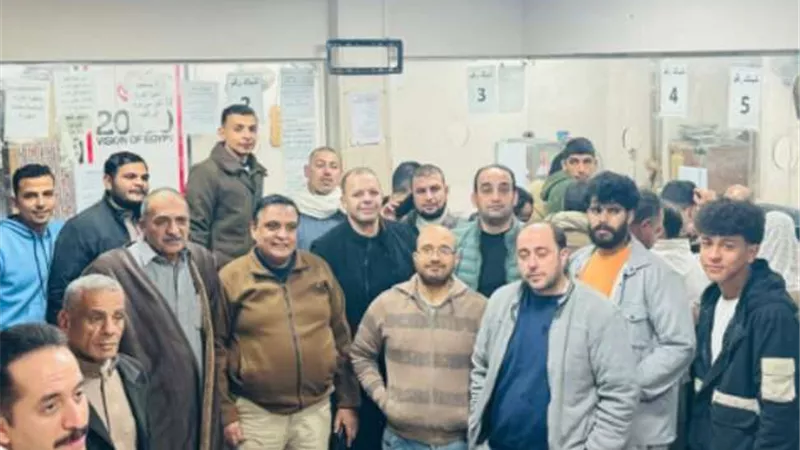 إقبال المواطنين في الشرقية بأعداد كبيرة لتسجيل الإجراءات القانونية لتأسيس حزب الجبهة الوطنية