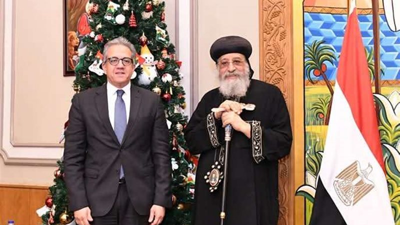 البابا تواضروس وخالد