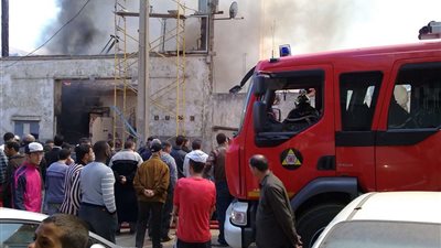 نشوب حريق هائل داخل منزل بسبب تسريب غاز فى الغربية