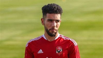 خاص | قرار عاجل يمنع أحمد قندوسي من العودة إلى الأهلي
