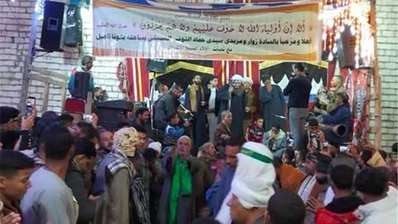 الآلاف يُحيّون الليلة الختامية لمولد سيدي حماد التوني في تونا الجبل 