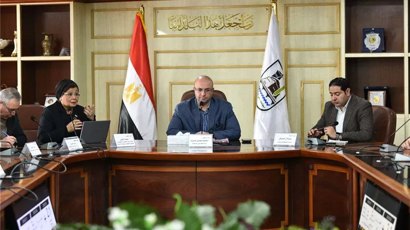 نائب وزير الصحة توصي بميكنة وحدة المنية الجيد بمحافظة بني سويف