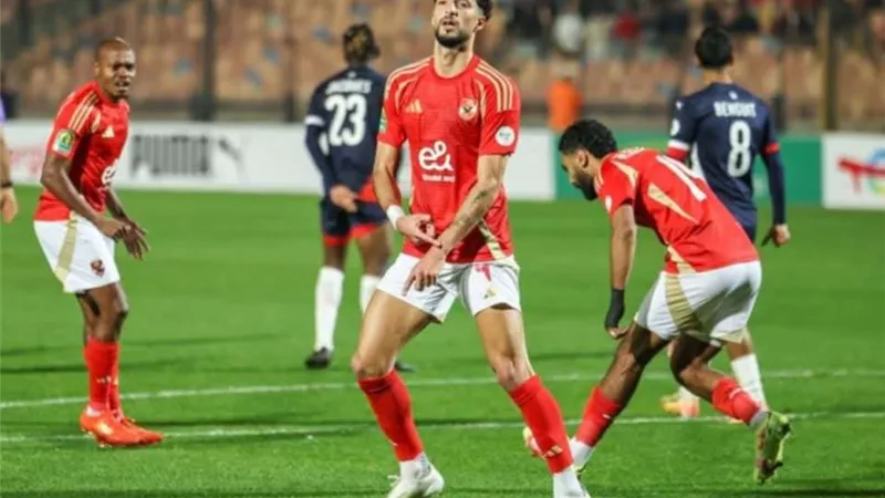 وسام أبو علي: جمهور الأهلي على موعد مع فترة أفضل وأفضل اللعب بجوار الشحات وطاهر