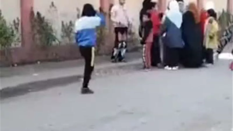 على غرار فيلم اللمبي.. أولياء أمور يغششون أولادهم في امتحانات الشهادة الإعدادية بالمنوفية