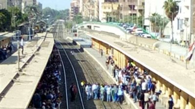 مصرع طبيبة أسفل عجلات القطار فى الشرقية