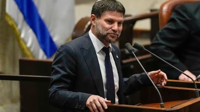 سموتريتش يهدد: احتلال غزة أو إسقاط حكومة نتنياهو