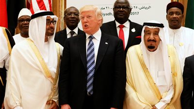 ترامب والسعودية.. توسيع الاستثمارات السعودية بأمريكا بعد طلب ترامب 500 مليار دولار