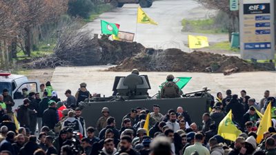 إسرائيل تُمدد وجودها العسكري في جنوب لبنان وسط احتجاجات واسعة