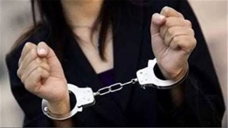 سيدة تقتحم مدرسة زراعية بقنا وتطعن طالبًا بسبب خلافات شخصية