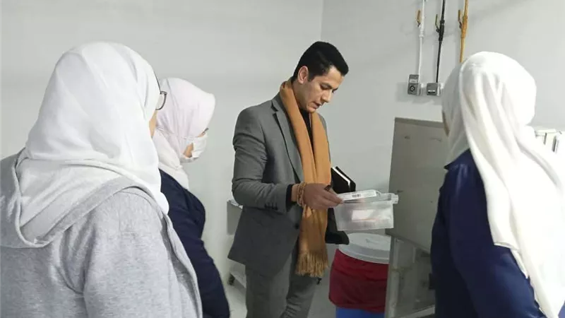 فريق الحوكمة بوزارة الصحة يتفقد مستشفيات كفر الشيخ ويشيد بأداء الفرق الطبية