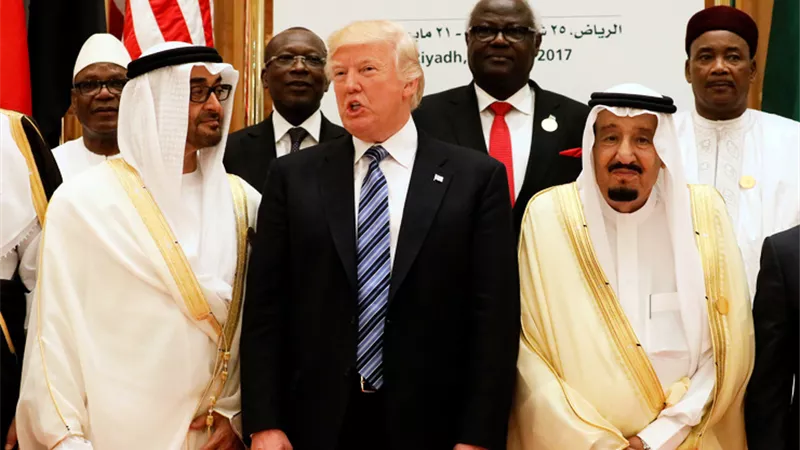 ترامب والسعودية.. توسيع الاستثمارات السعودية بأمريكا بعد طلب ترامب 500 مليار دولار