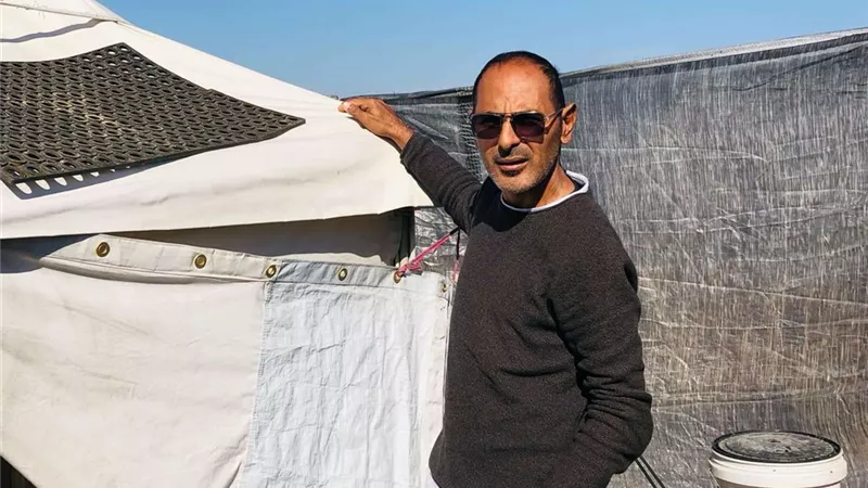سائد أبو عيطة: شاهد على مأساة غزة وكاتب يوثّق الألم خلف الخطوط