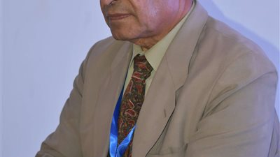 خبير بسوق المال يقترّح دمج شركات السمسرة الصغيرة للتعامل مع نظام التداول الجديد للبورصة