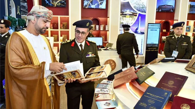 القوات المسلحة تشارك في معرض القاهرة الدولي للكتاب