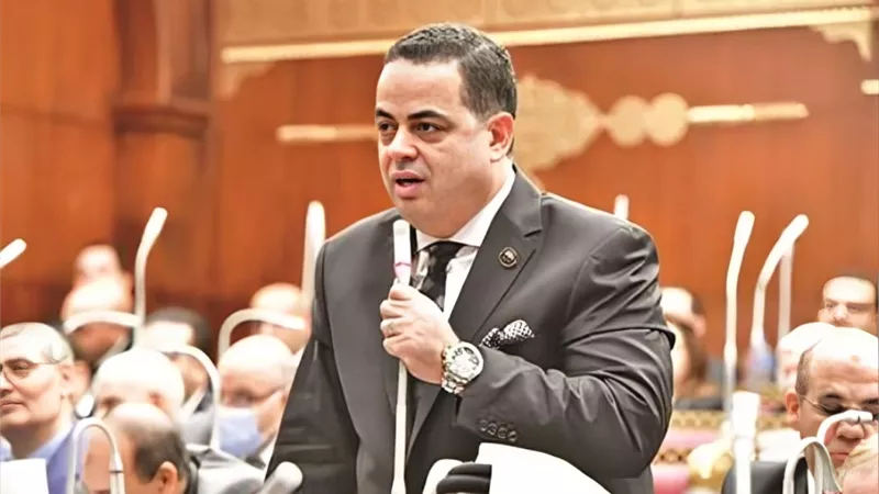 النائب عصام هلال يستنكر محاولات تصفية القضية الفلسطينية أو التهجير القسري