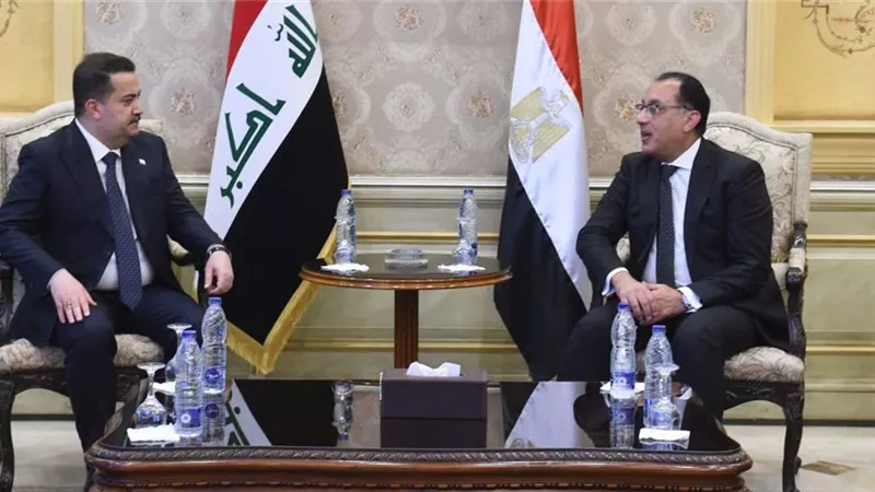 رئيس الوزراء العراقي يوقع 12 مذكرة تفاهم مع نظيره المصري لتعزيز التعاون المشترك
