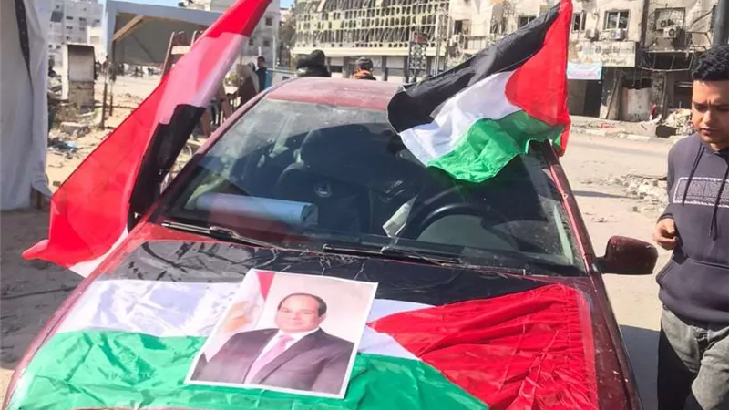 وقفات جماهيرية في غزة لدعم موقف مصر برفض تهجير الفلسطينيين