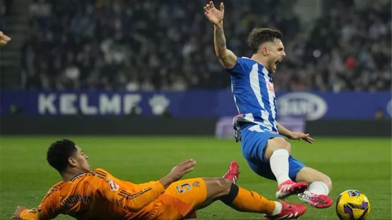 نهاية المباراة.. إسبانيول يفوز على ريال مدريد في الدوري الإسباني
