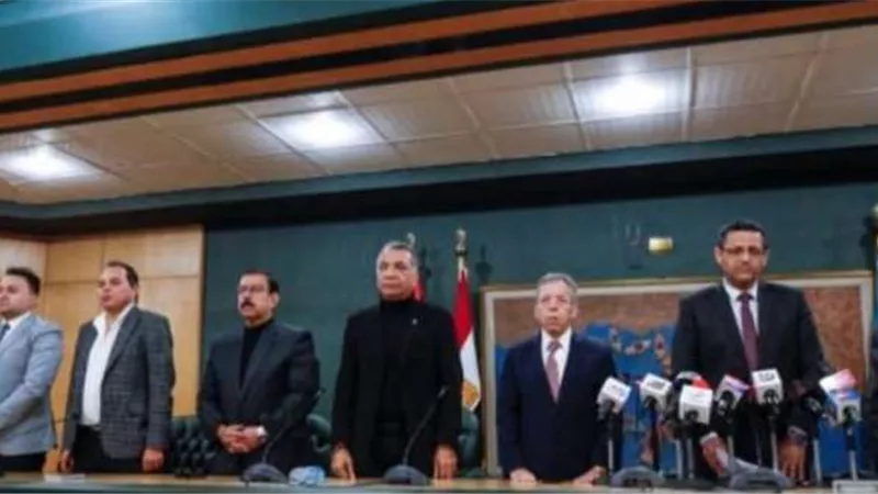 إشادة فلسطينية بمواقف الحركة العمالية والنقابات المهنية المصرية ضد التهجير