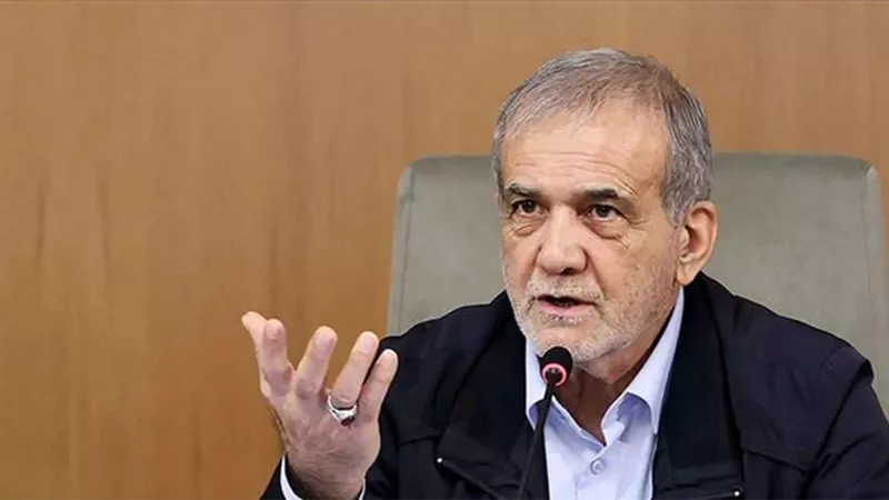 الرئيس الإيراني: نرفض خطة ترامب لتهجير الفلسطينيين من قطاع غزة