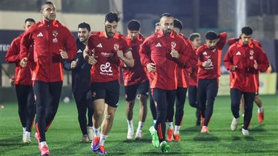 مباراة مرتقبة.. الأهلي يبدأ استعداداته لمواجهة الإسماعيلي بالدوري الممتاز