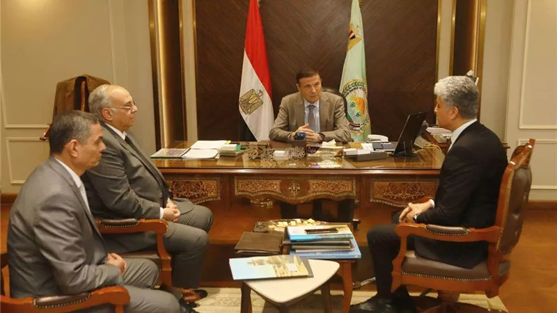 اجتماع وزير الزراعة والأمين التنفيذي لمرصد الصحراء والساحل