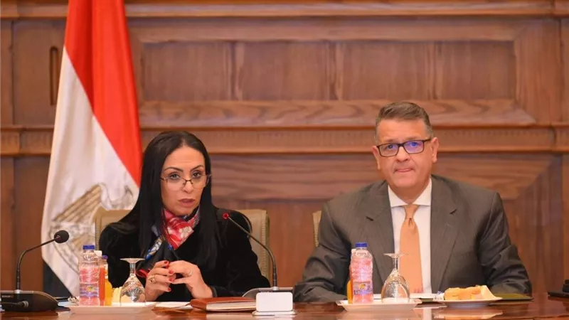 وزيرة التضامن: 