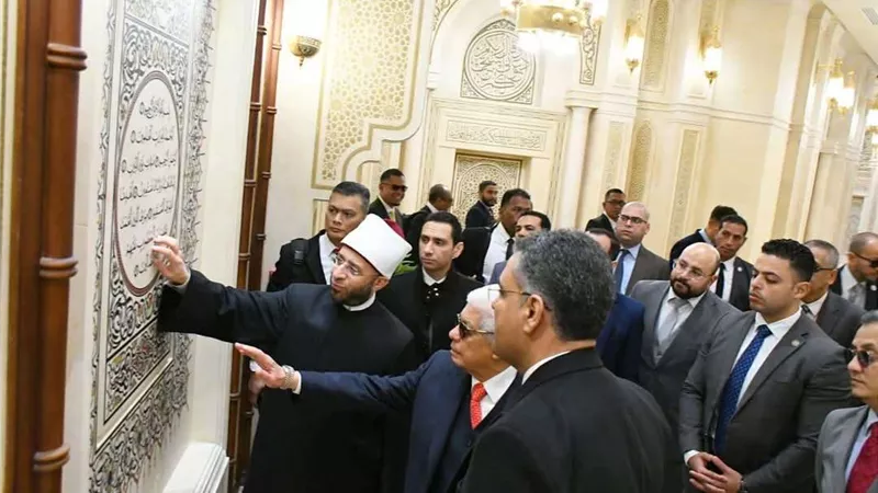 حاكم بينانج يُبدي تقديره لدور مصر في نشر الفكر الإسلامي الوسطي
