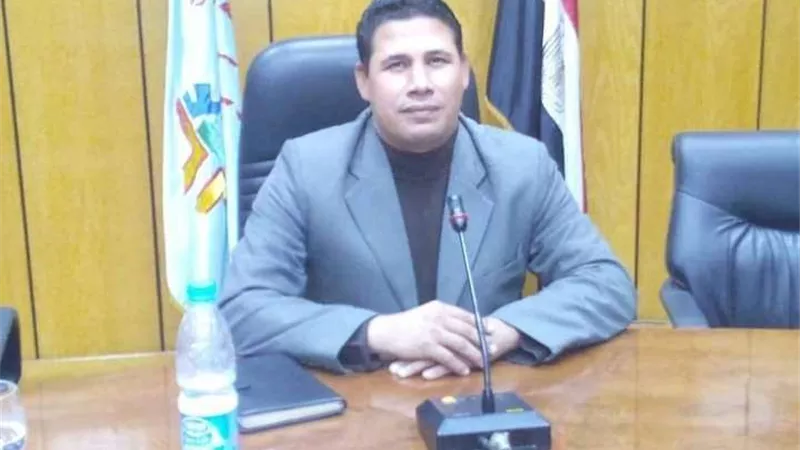 رئيس العاملين بالقطاع الخاص لـ