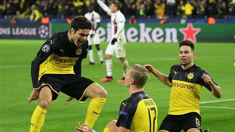 دوري الأبطال.. دورتموند يضع قدمًا في دور الـ 16 بفوز كبير على سبورتنج لشبونة
