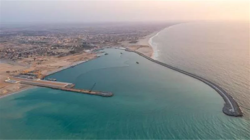 بسبب سوء الأحوال الجوية.. إغلاق ميناء العريش البحري وتأهب بشمال سيناء