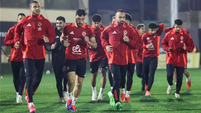 مباراة مرتقبة.. الأهلي يبدأ استعداداته لمواجهة الإسماعيلي بالدوري الممتاز