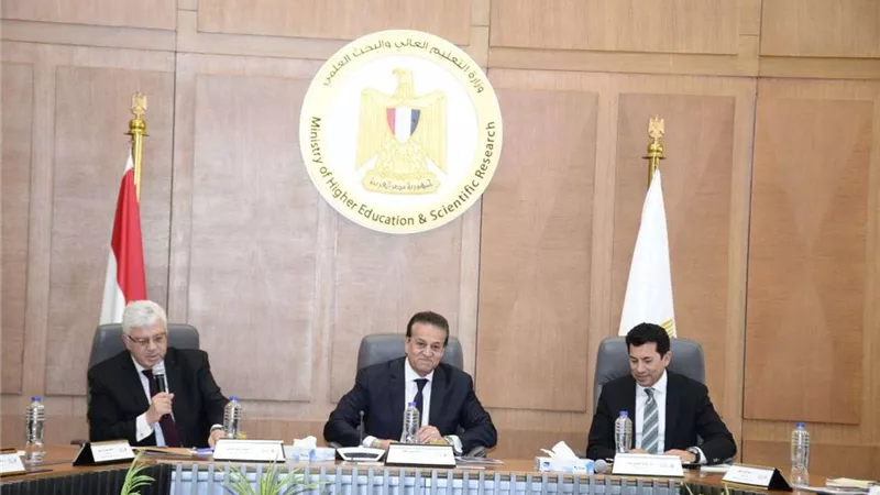 رئيس البحوث الطبية يستعرض المحاور الأربع التي لمشروع «الجينوم المصري»