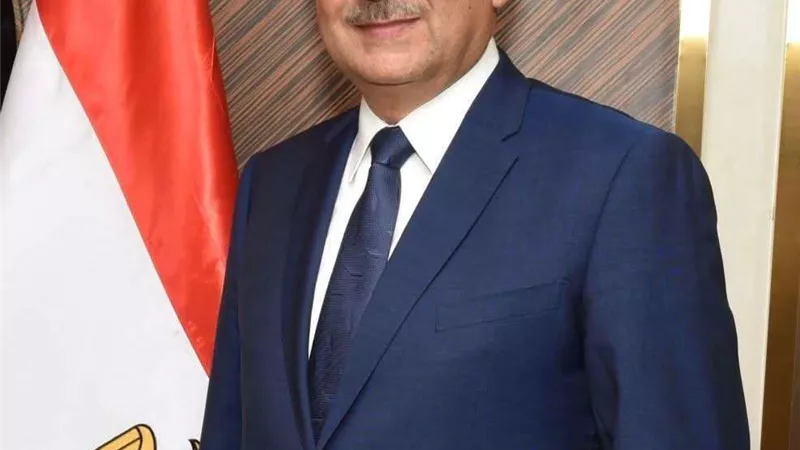 وزير قطاع الأعمال: تأهيل الشركات للطروحات وتطوير صناعة الغزل والنسيج