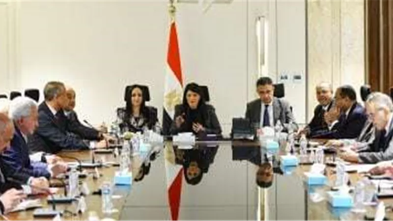 التحول الرقمي في استكشاف البترول بمصر.. دراسة دكتوراه تكشف آفاقًا جديدة