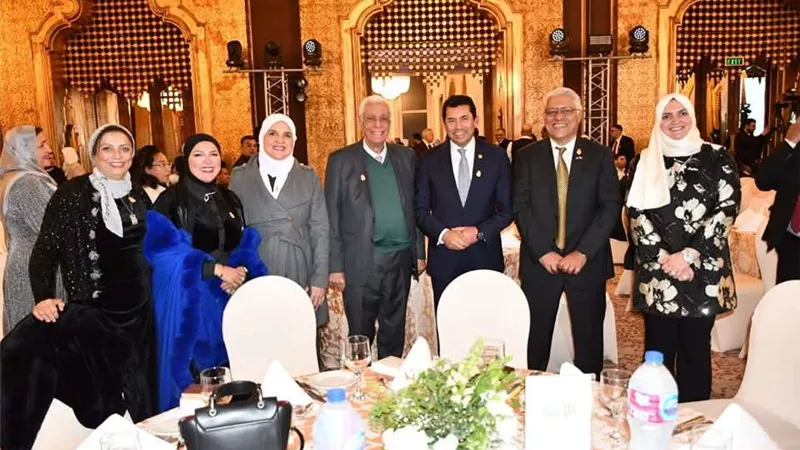 وزير الشباب والرياضة يشيد بدور مؤسسة بهية في دعم صحة المرأة