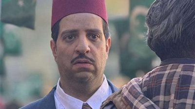 “تعرف ليه سموني النُص؟”.. أحمد أمين يعود للدراما الكوميدية في رمضان 2025