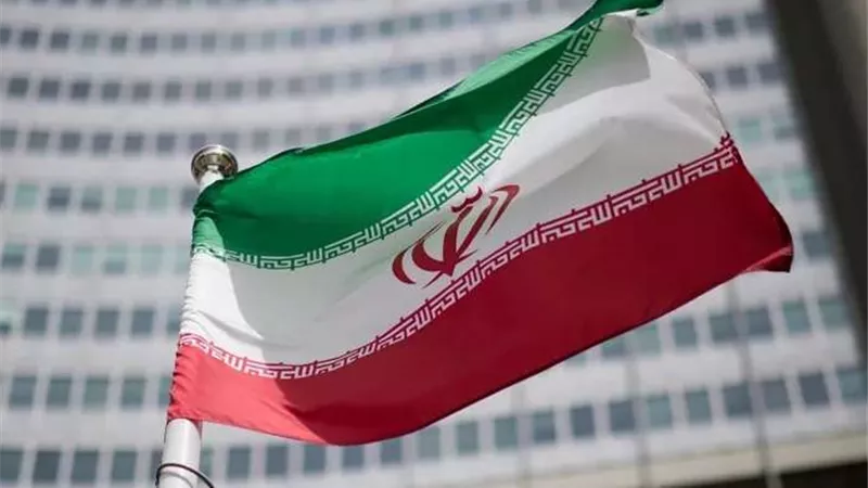 إيران ترفض تهديدات إسرائيل وأمريكا وتؤكد تمسكها ببرنامجها النووي